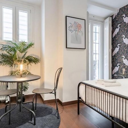 2 Bedrooms 2 Bathrooms Furnished - Malasana - Bright Stylish - Mintystay Madrid Dış mekan fotoğraf